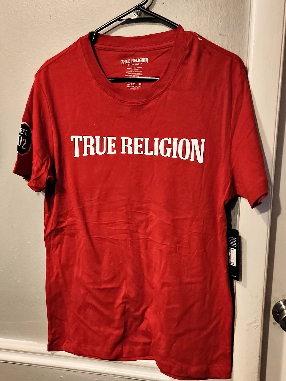 True Religion Logo Patch Tee Graphic Tee in Red Size Medium
